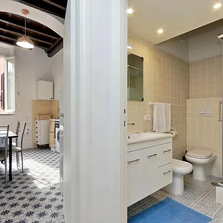 Pellegrino Apartment *